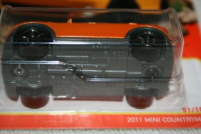 Matchbox Mini Countryman 2011 – Modellauto In Orange (Nr. 51/100)
