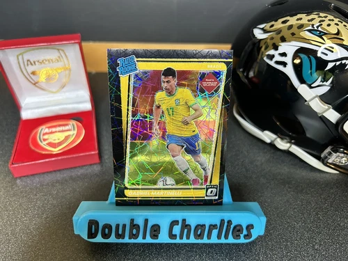 2021-22 Donruss Optic Road to Qatar Rookie GABRIEL MARTINELLI Black Velocity /25