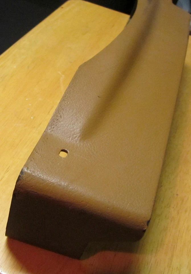 1974 Cadillac Deville RH питания сиденье трек чехол желтовато-коричневый / оливковый б/у оригинал 74 75 76 - Изображение 3 из 4