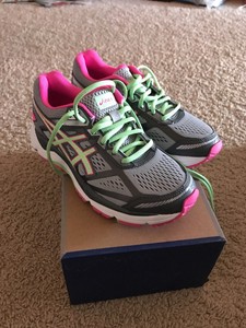 womens asics foundation 12