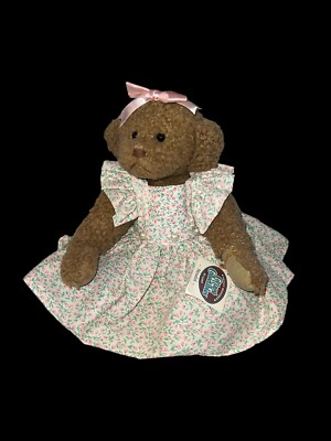 Ganz Cottage Collectibles MEREDITH Bear Artist CAROL E. KIRBY stuffed Animal