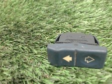 Lève vitre Peugeot 605