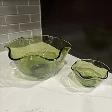 Vintage Olive Green Glass Ruffled Bowl Set /Chip And Dip Bowel Set.