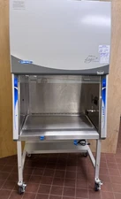 Labconco Purifier Cell Logic+ Class II A2 Biosafety Cabinet w/Temp-Zone + Stand