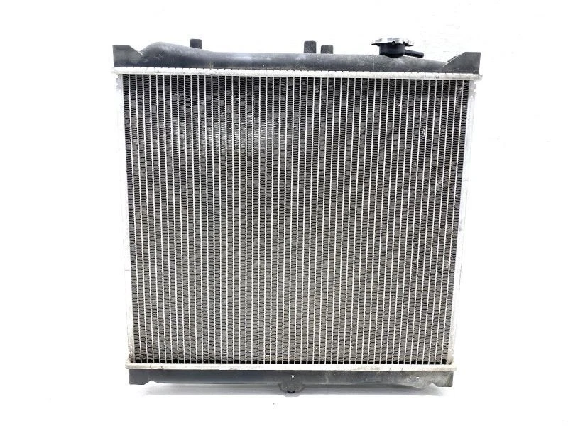 Radiator AT Fits 1995-2002 Kia Sportage 67517 - Image 3 of 4
