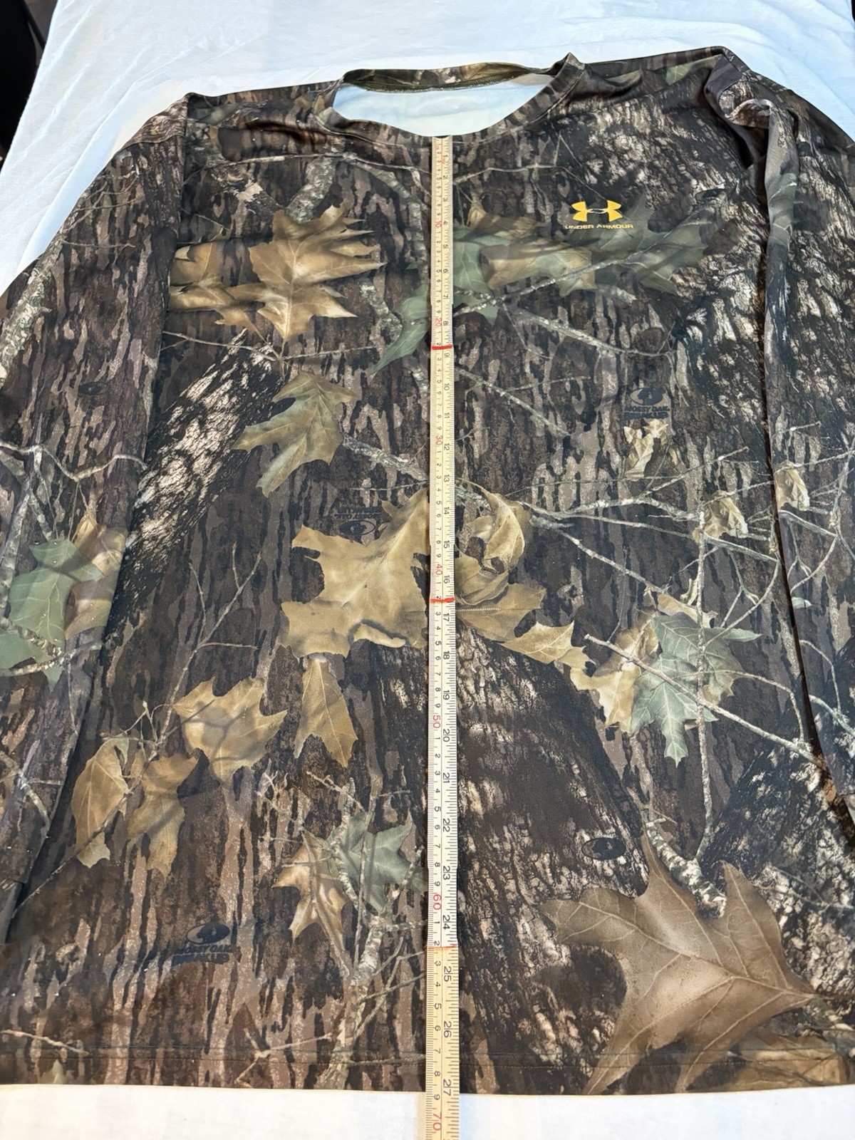 Under Armour long-sleeve hunting shirt in the Mossy Oak Men’s XXL thumbnail 6