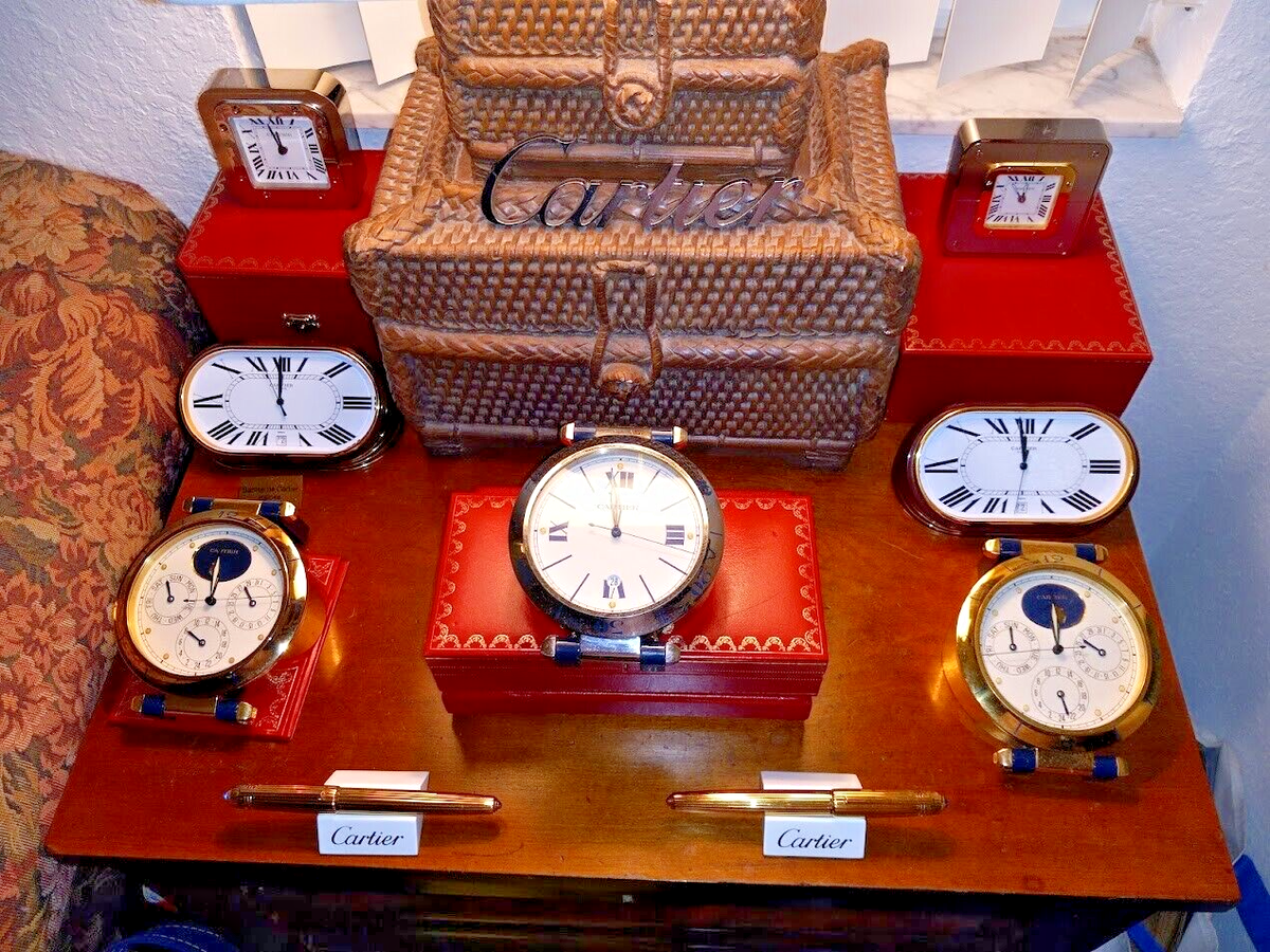 Cartier Accordion desk Clock with / Box / Booklets / Rare Color