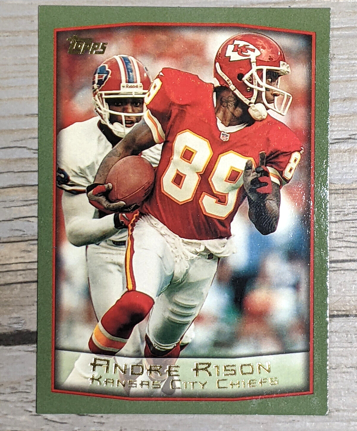 1999 Topps Football Card #8 Andre Rison
