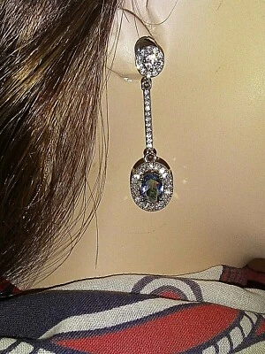 BOUCLES CLOUS D'OREILLE PENDANTES TOPAZES MYSTIQUES CZ GOLDFILLED OR BLANC BOU17 - Photo 1/4