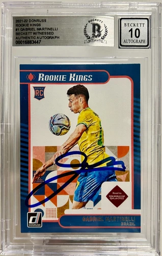 2021-22 Signed Gabriel Martinelli FIFA WC Donruss RC Brazil #1 Beckett Auto 10