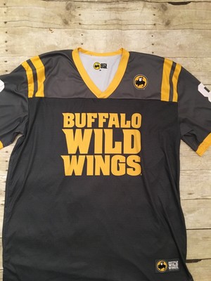 Buffalo Wild Wings Men S Football Jersey Bartender Waiter 82