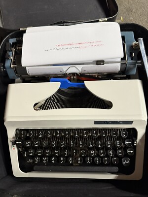 FREE POST Vintage Arabic format Optima typewriter