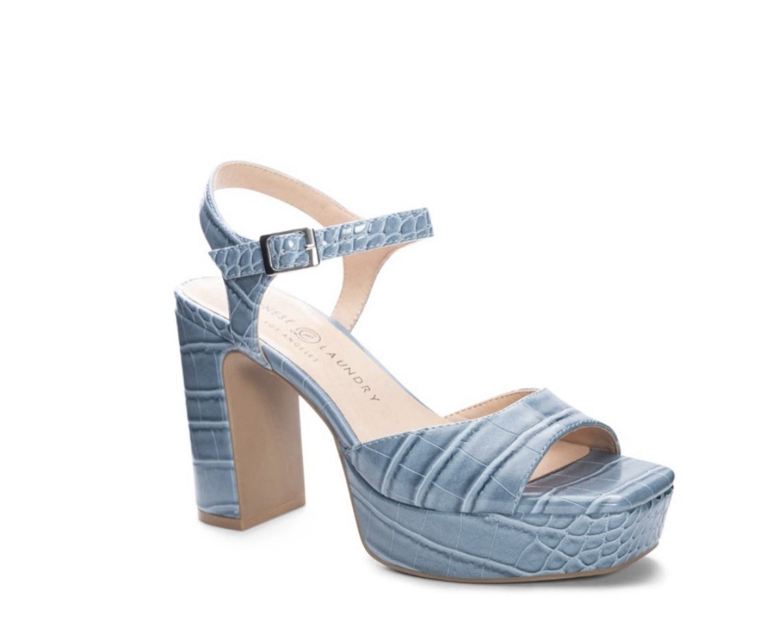 APL Sandali da bucato cinesi taglia 9 blu in rilievo coccodrillo plateau tacco