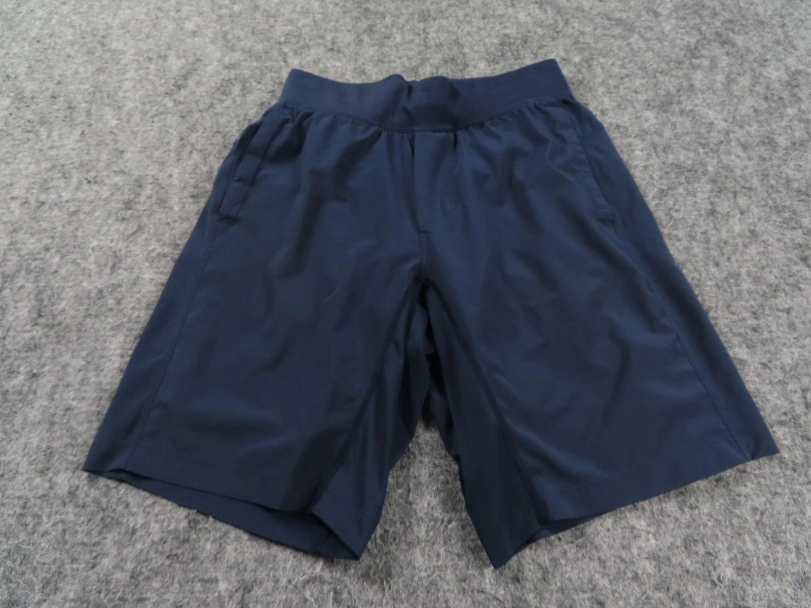 Lululemon T.H.E. Shorts Mens Small Navy Blue Liner 9" Athletic Trail Running