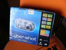 NEW Rare Find Sony Cybershot DSC-P93A 5MP Digital Camera