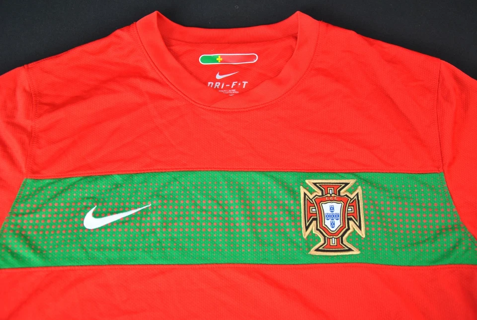Portugal Soccer Jersey Nike Men XL 2010 Home 51125SS - Image 4 of 4