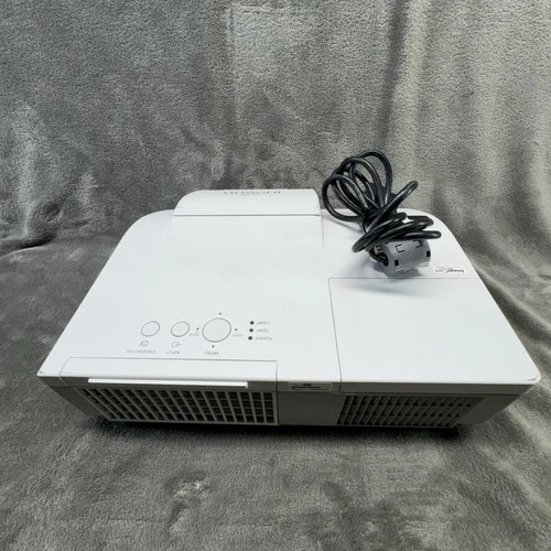 HITACHI CP-AW252WN Ultra Short Throw HDMI USB PROJECTOR 2500 LUMENS with Lamp