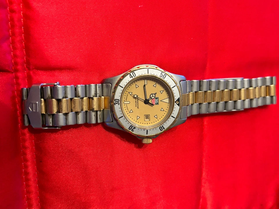 Tag Heuer Professional200 M 974.015-2 Swiss Quartz Vintage ’85 30 mm Gold Silver - Image 4 of 4