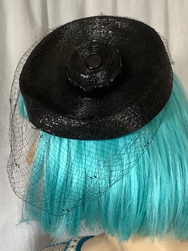vintage Black glossy straw Pillbox hat Mod GoGo cocktail Mr John 60s fascinator - Picture 2 of 7