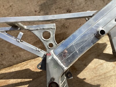 HONDA RS125 NF4 FRAME AND PETROL TANK | eBay