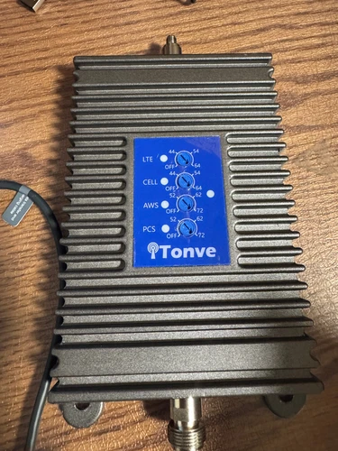 Tonve Repeater with inside Antenna and Outside Antenna