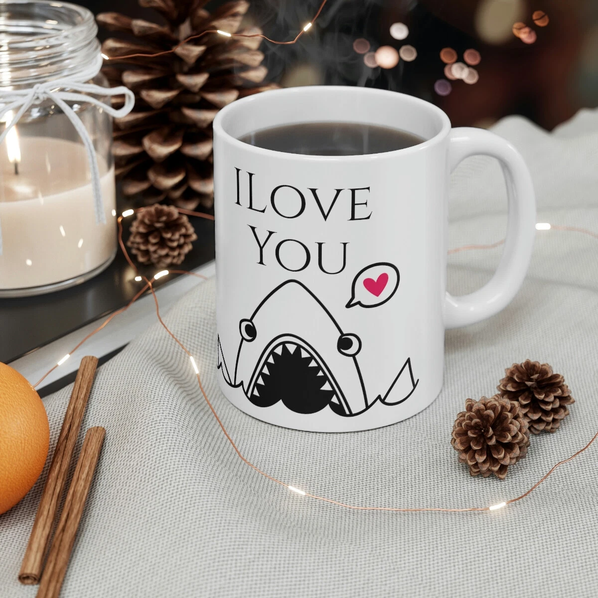 Taza De Cerámica 10oz Con Estampado De Tiburón - Apta Para Microondas Y Lavavajillas (Gift Base)