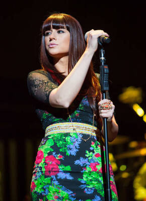 Rachel Reinert of Gloriana in concert at The Palace of Auburn Hill- Old Photo 20