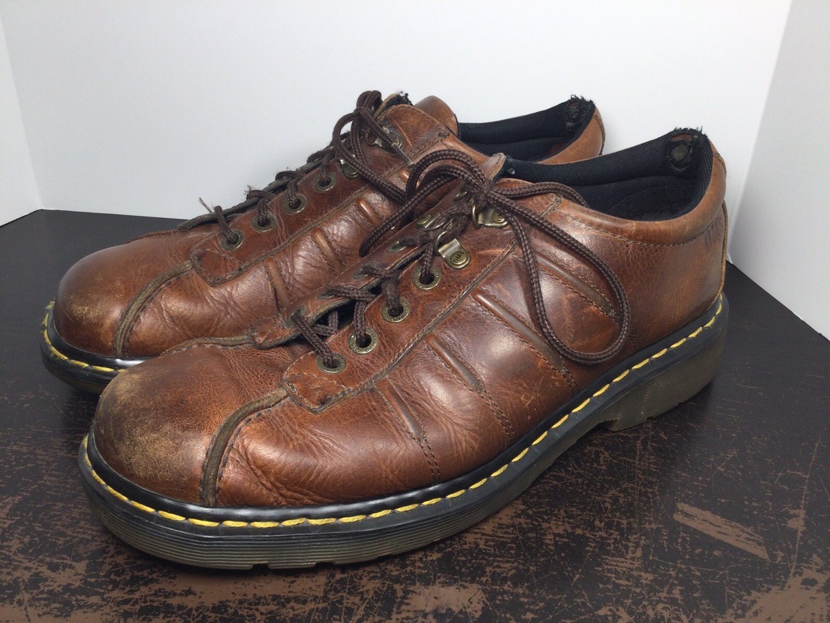 Doc Dr. Martens AW004 PC03D 8A27 Brown Leather England Made Boots