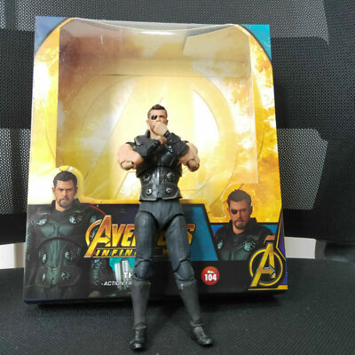 Mafex No. 104 Avengers: Infinity War Thor Odinson PVC Action