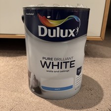Dulux Matt Emulsion Paint Pure Brilliant White, 5-Litre for Walls and Ceilings