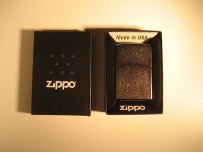 Zippo 207 Regular Street Chrome Lighter - Brand New in Original Box - Never Used