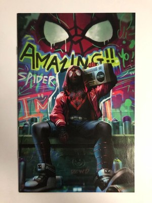 Miles Morales: Spider-Man #35 - Derrick Chew Virgin Variant - 2022 - Marvel