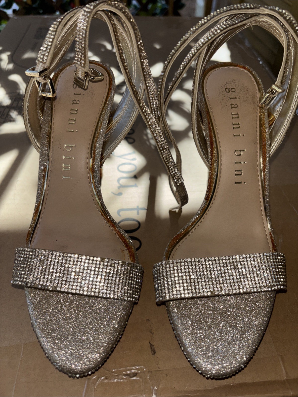 Gianni Bini Women's Gold 6M Heels Ankle Strap Shoes Pointed Toe