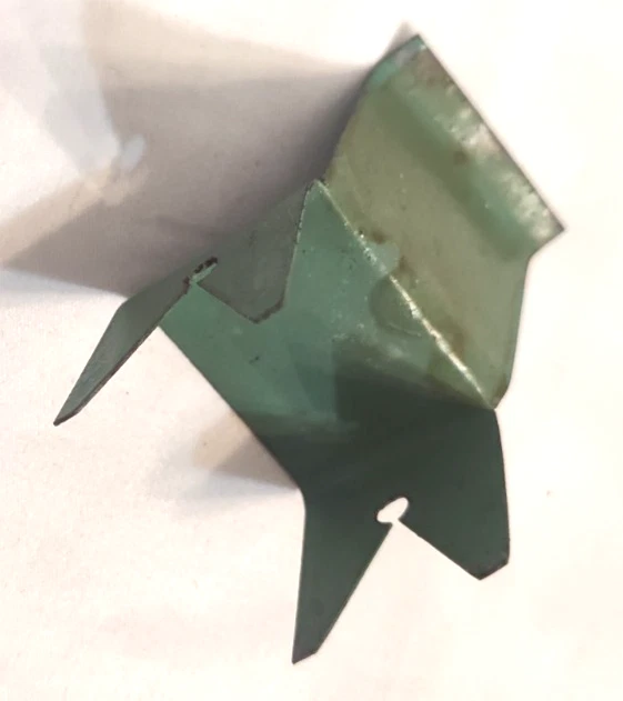 Lote Surtido De Colección de 6 Muebles De Metal Para Casa De Muñecas Accesorios Sillas 2 Mecedoras Foto 4 de 4