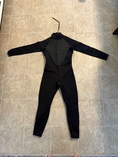 Brand New Neoprene Medium Wetsuit Never Worn, Excellent Condition