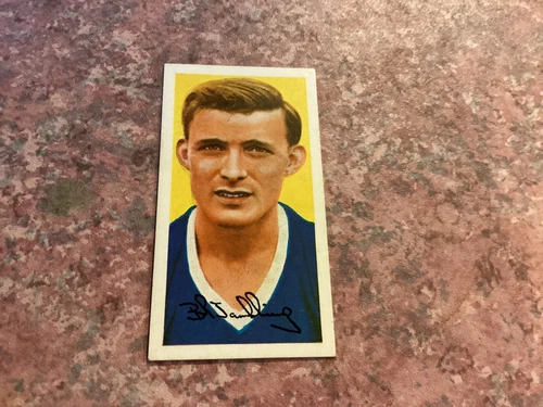 Barratt - Famous Footballers 1964-65 Series A12 - No 12 -BOBBY TAMBLING-in VGC