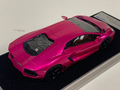 1/43 Looksmart Lamborghini Aventador LP-700 Coupe Flash Pink