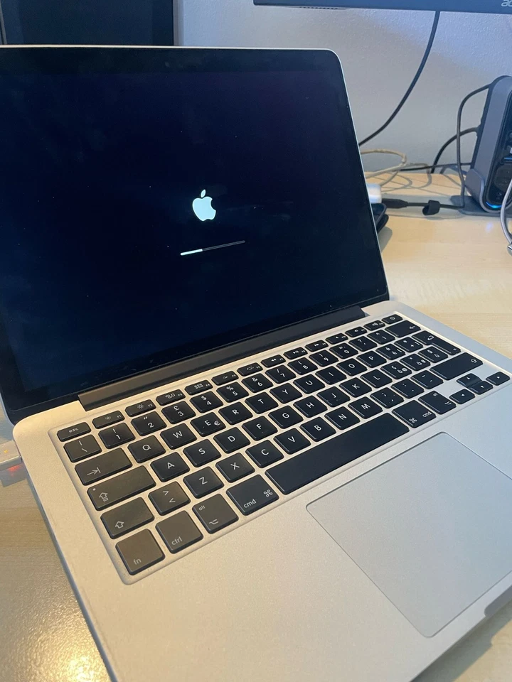 Apple MacBook Pro 13" 2013 · i5 · 8GB · 256GB, foto 2 di 5