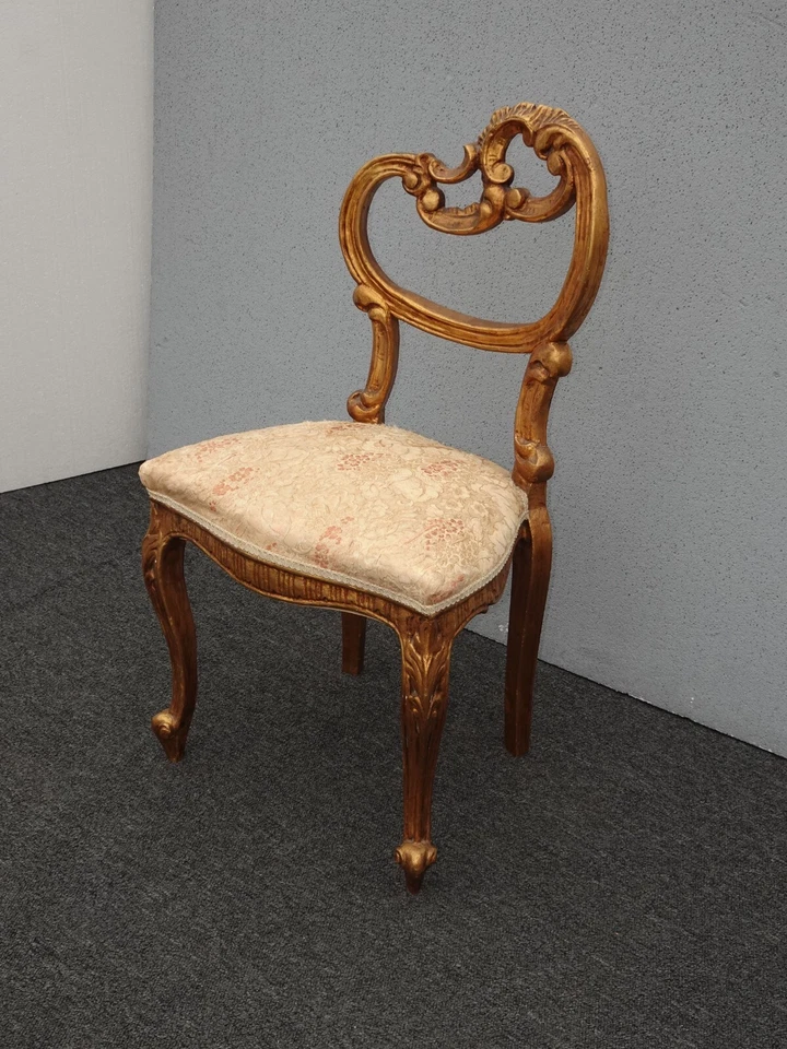 Antigua silla lateral francesa Luis XIV rococó dorada en forma de corazón ~ tocador 2 de 2 Foto 2 de 4