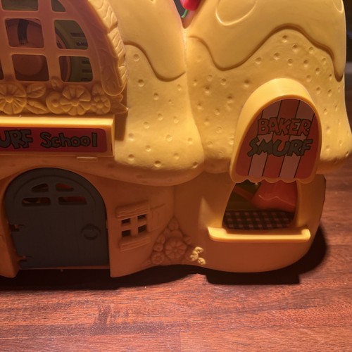 Smurf School House Original Vintage Pieces Figures & Accessories 1982 Authentic - Picture 3 of 19