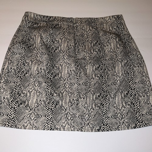 Women's Altar'd State mini skirt M snake skin print Polyester Spandex Black - Picture 8 of 11