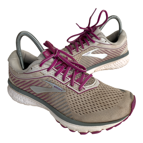 womens brooks ghost 12 size 7.5