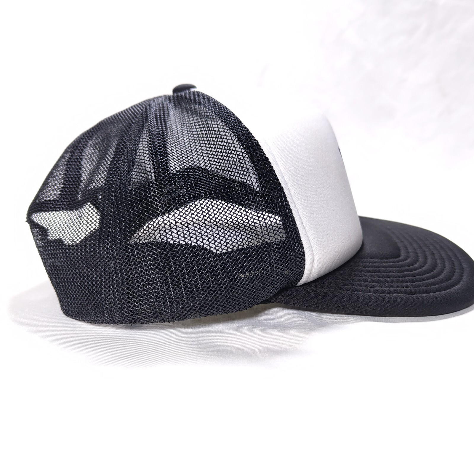 Poler Summit Trucker Hat Cap Snap Back Black Whit… - image 10