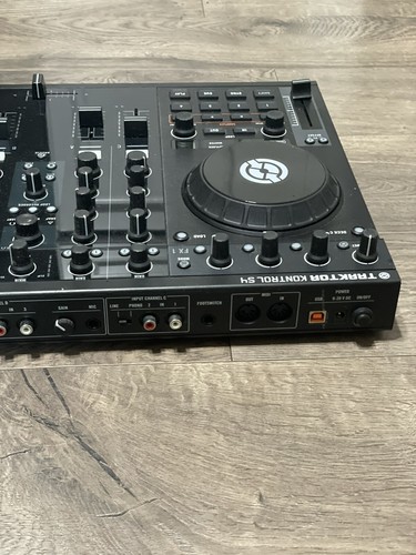 NATIVE INSTRUMENTS TRAKTOR KONTROL S4 DJ Controller NI Tractor Control - Picture 8 of 13