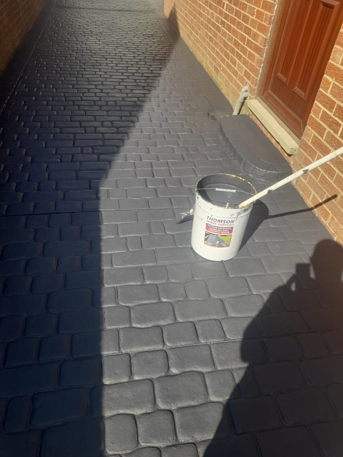 Imprinted concrete coloured driveway paint pattern sealer 10ltr