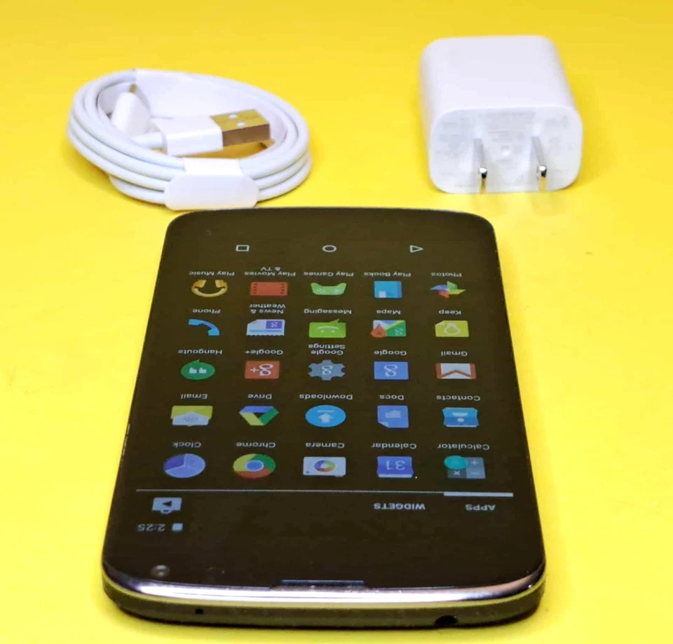 LG NEXUS 4 LG-E960 3G UNLOCKED ANDROID CELL PHONE TELUS BELL KOODO LUCKY MOBILE+ - Image 4 of 4