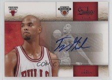 2009-10 Panini Studio Rookie Signatures 19/199 Taj Gibson #141 Auto 05v0
