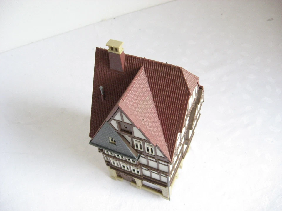 MA481* FALLER H0 Stadthaus gebaut - Bild 4 von 4