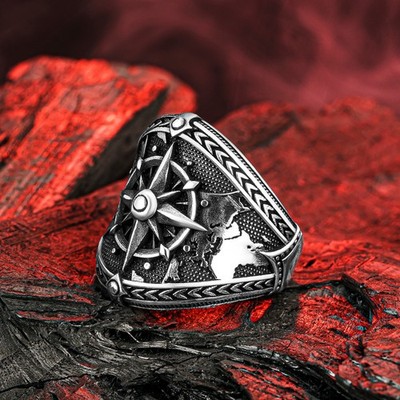 925 Sterling Silver Ring with Compass and World Map Pattern for Men