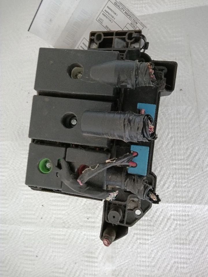 Chevrolet Chevy 2000 2003 S10 Blazer GMC Jimmy Sonoma caixa de junção fusível - Imagem 3 de 4